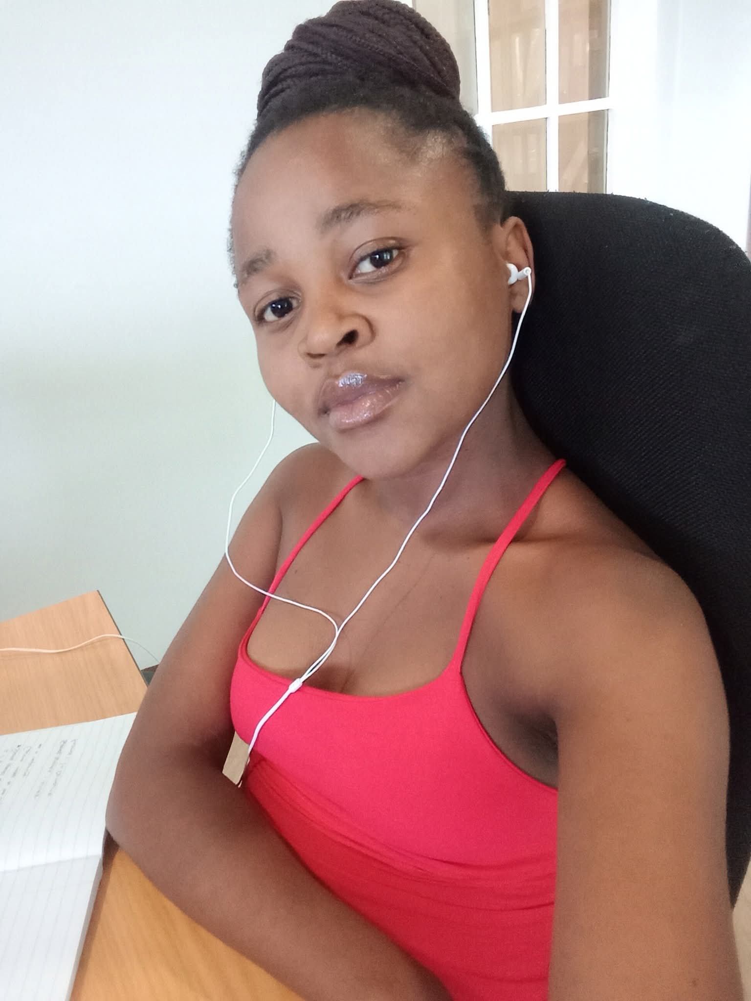 Ayanda profile picture